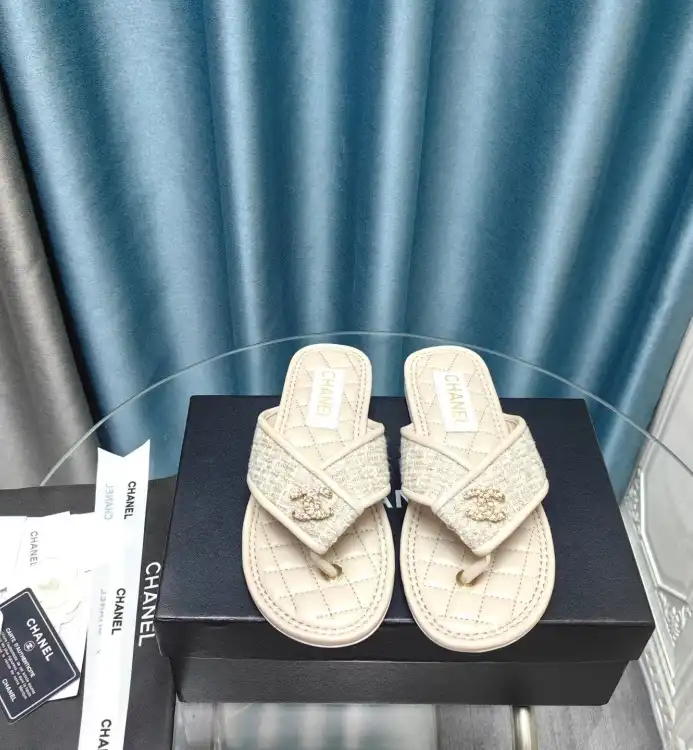 hype Chanel Slippers