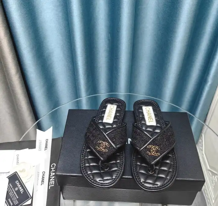 hype Chanel Slippers