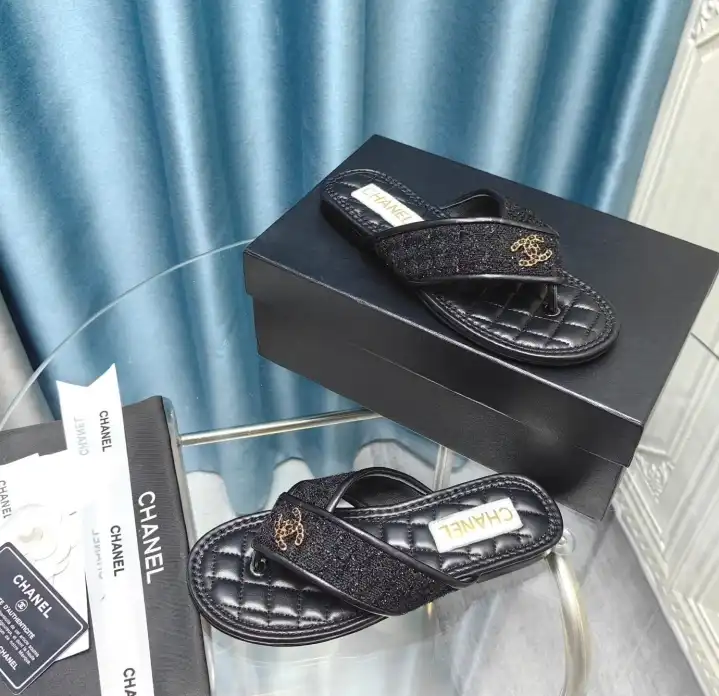 hype Chanel Slippers