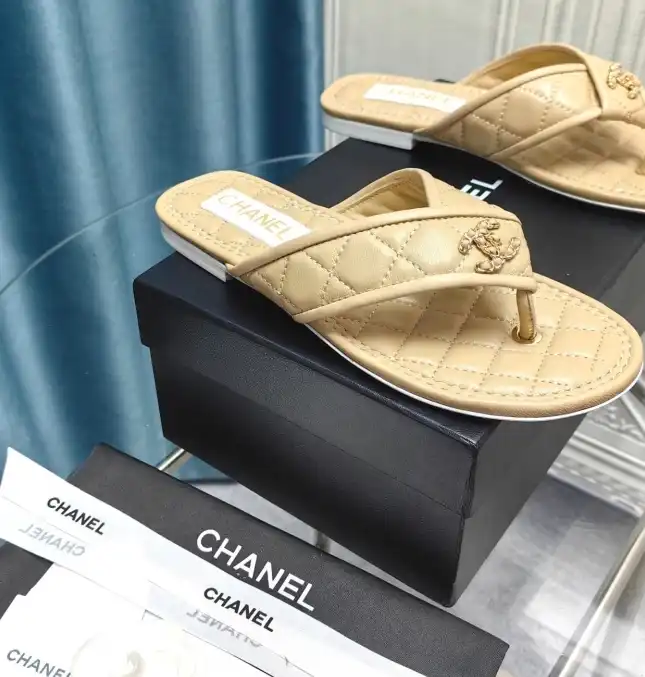 hype Chanel Slippers