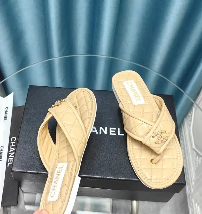 hype Chanel Slippers