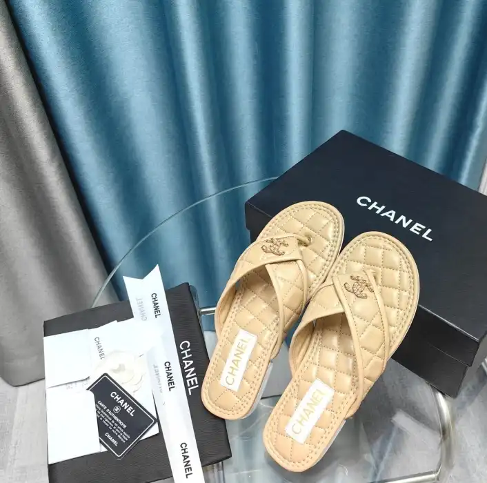 hype Chanel Slippers