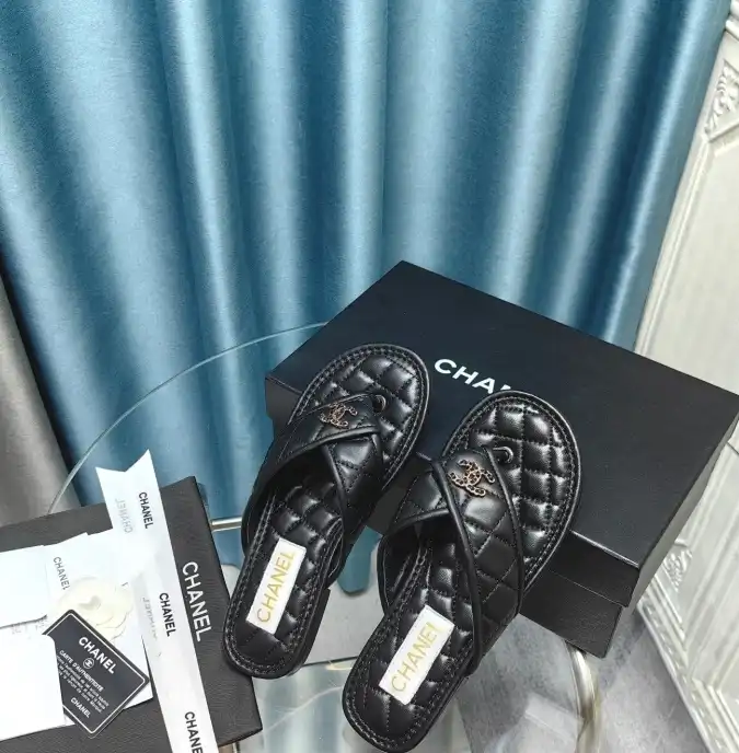 hype Chanel Slippers