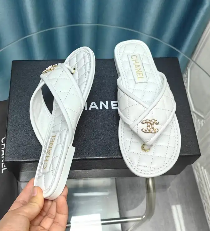 hype Chanel Slippers