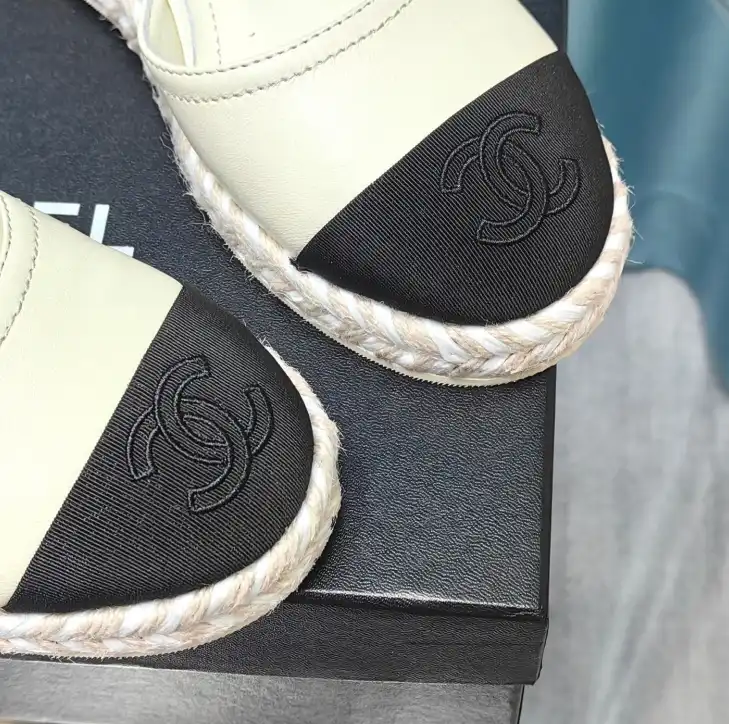 hype Chanel Sandals