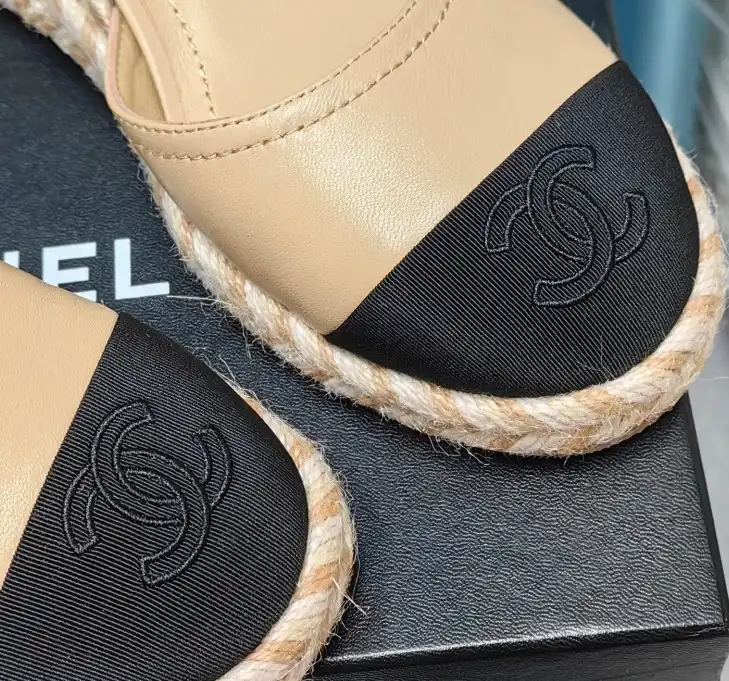 hype Chanel Sandals