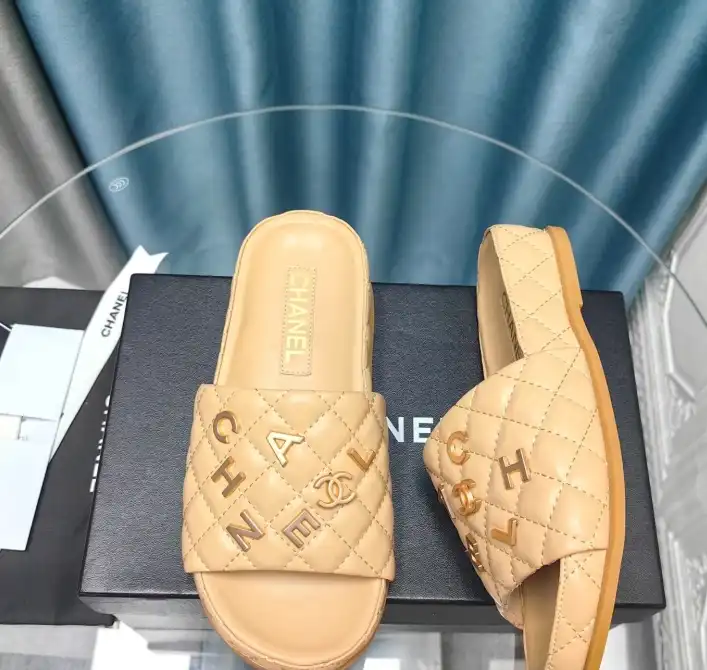 hype Chanel Slippers