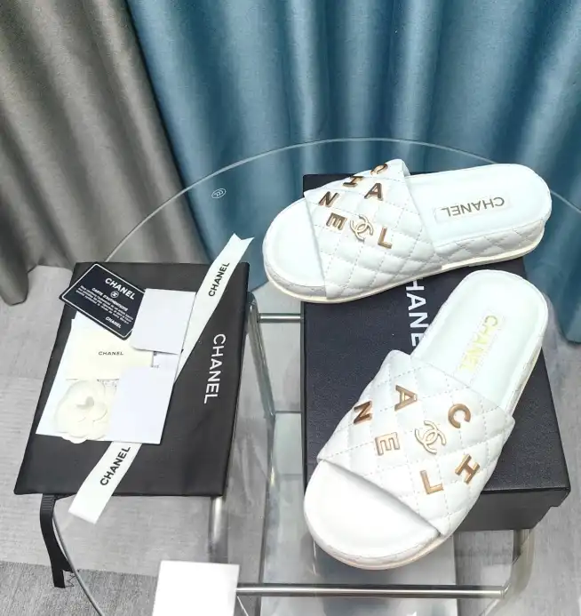 hype Chanel Slippers