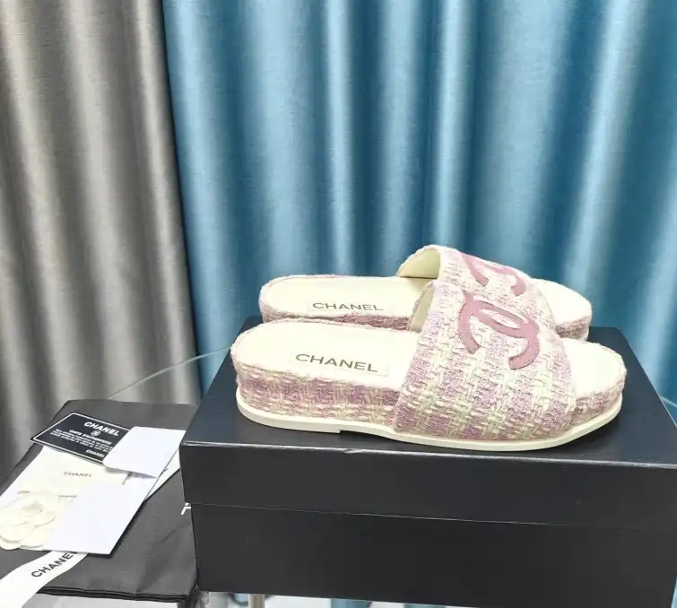 hype Chanel Slippers