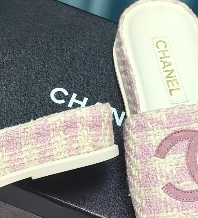 hype Chanel Slippers