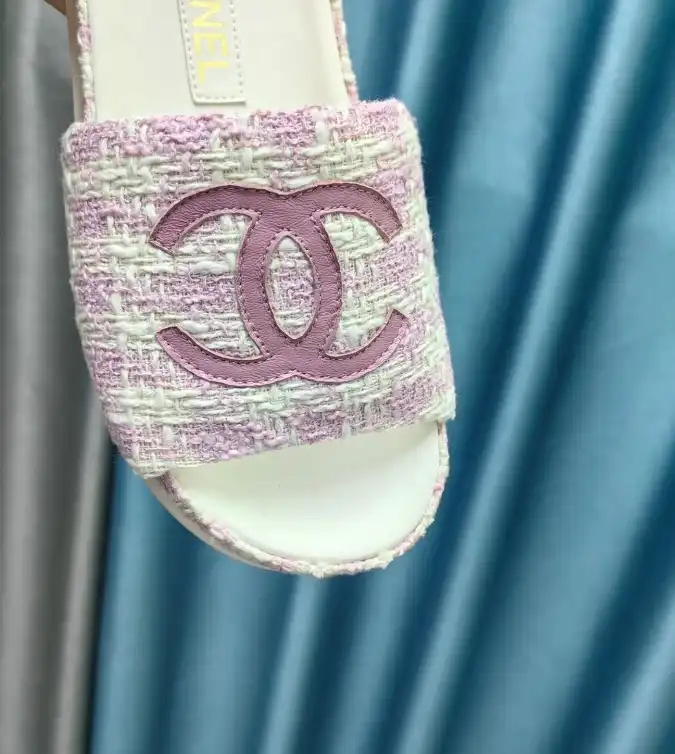 hype Chanel Slippers