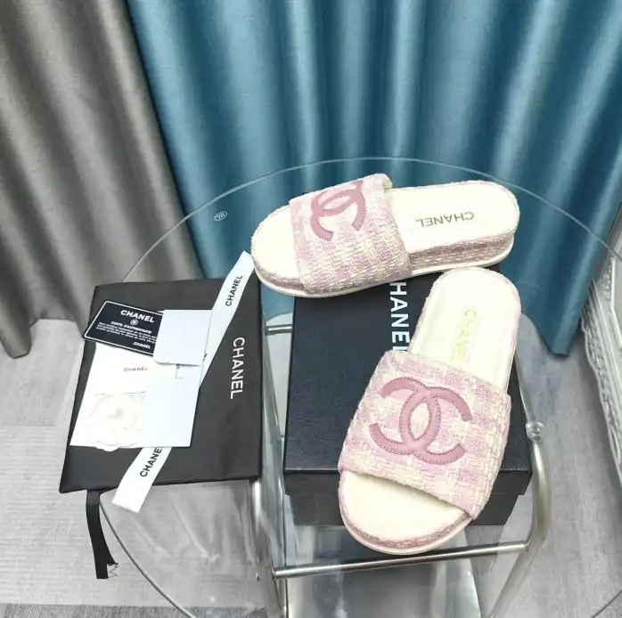 hype Chanel Slippers