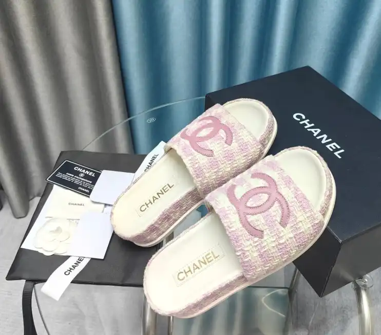 hype Chanel Slippers