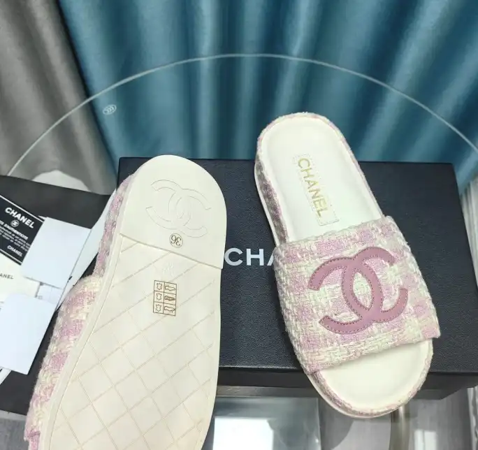 hype Chanel Slippers