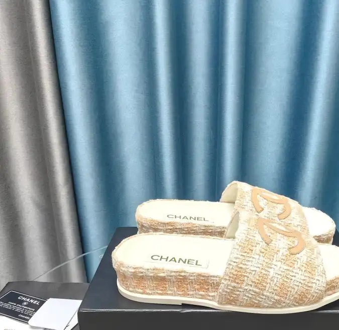 hype Chanel Slippers