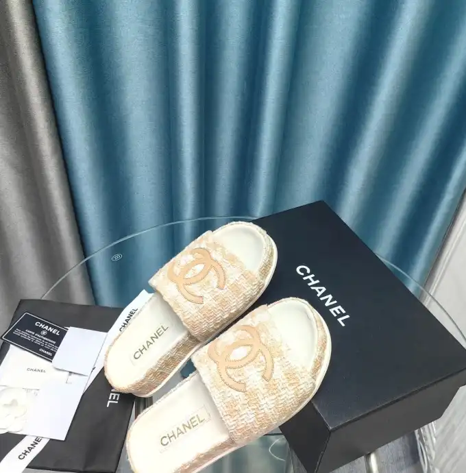 hype Chanel Slippers