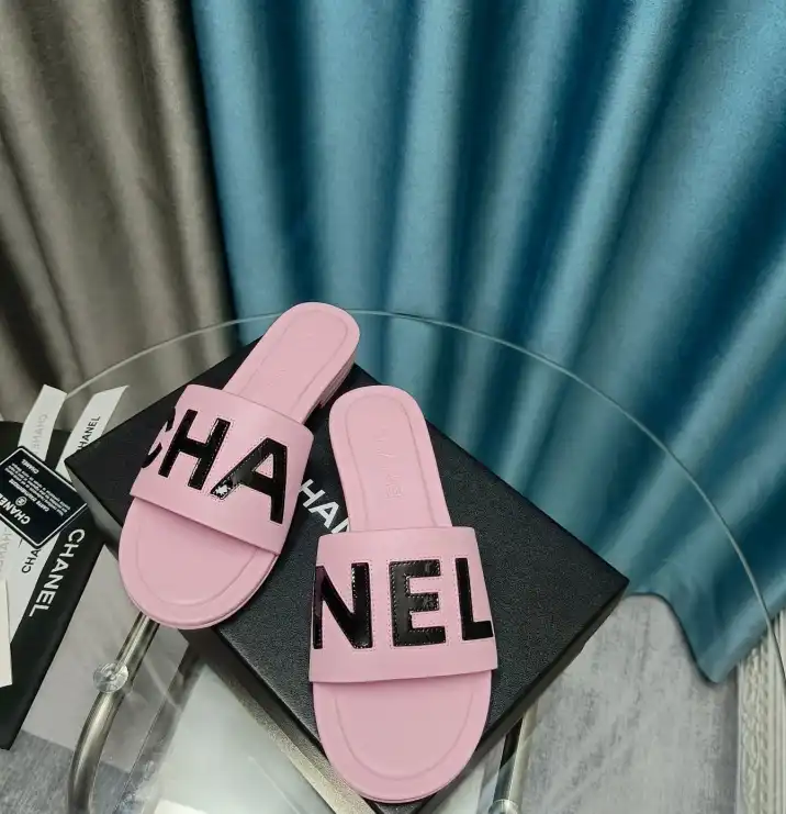 hype Chanel Slippers