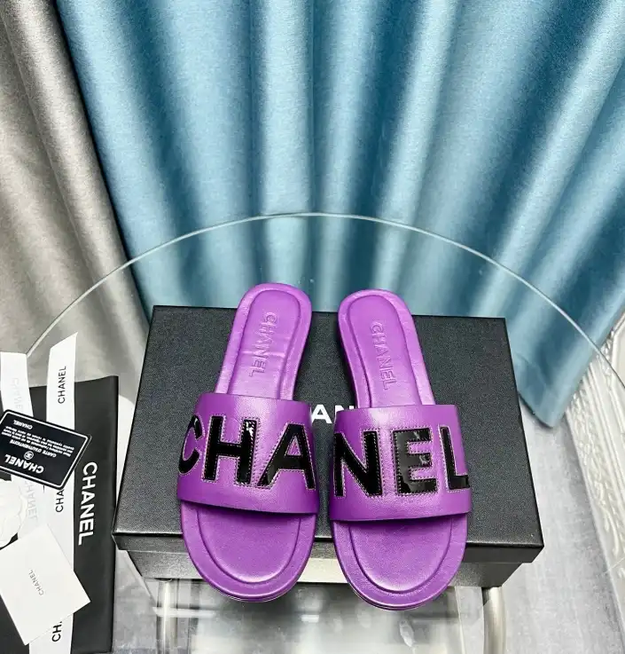 hype Chanel Slippers