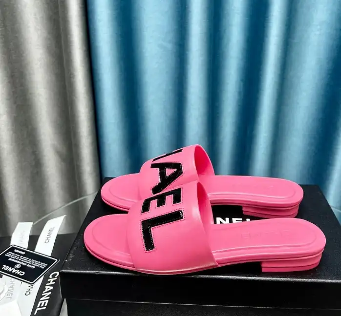 hype Chanel Slippers