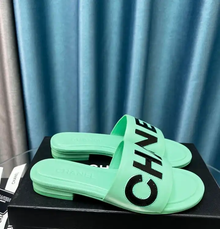 hype Chanel Slippers