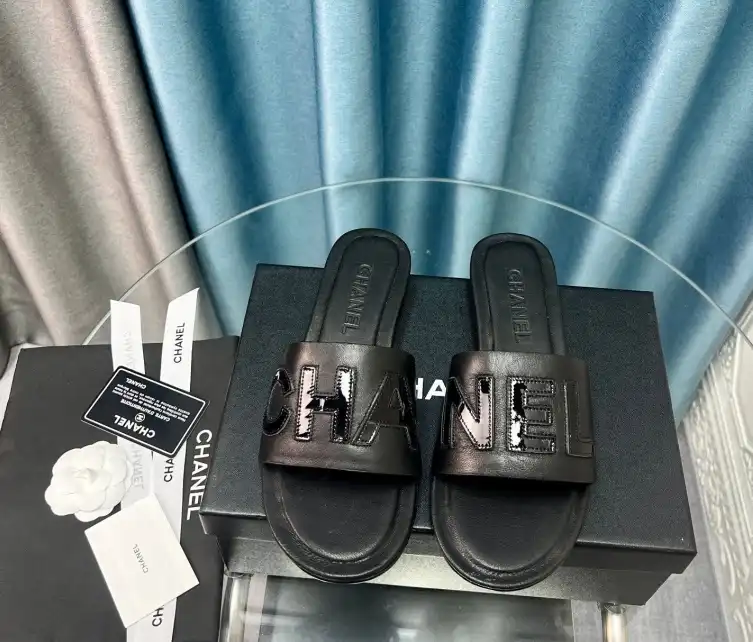 hype Chanel Slippers