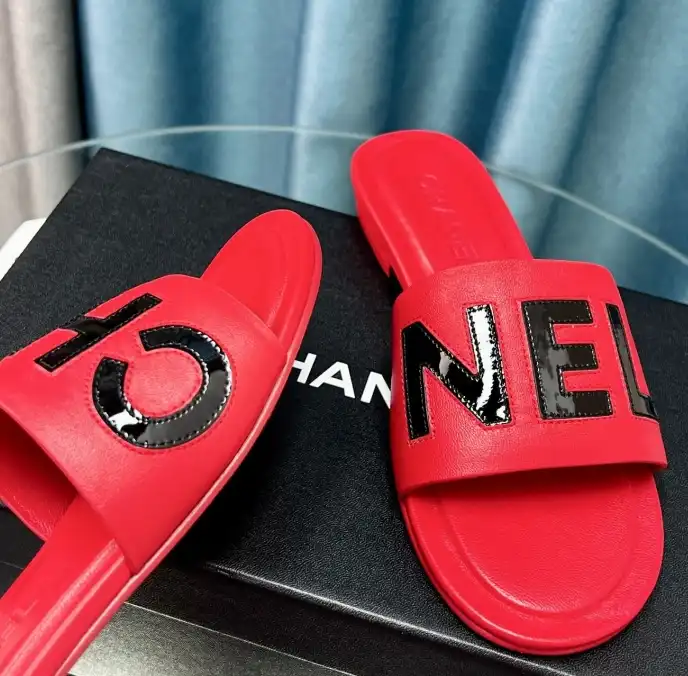 hype Chanel Slippers