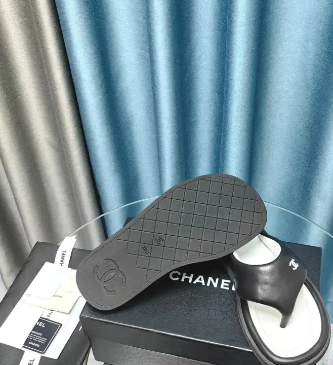 hype Chanel Sandals