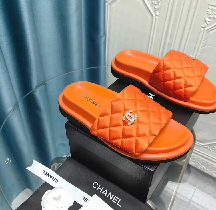 hype Chanel Slippers