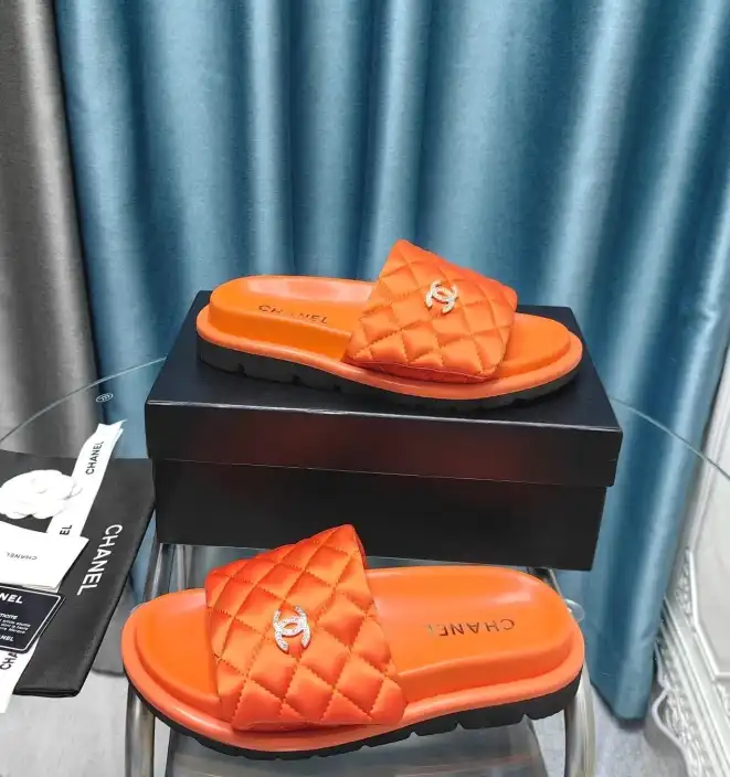 hype Chanel Slippers