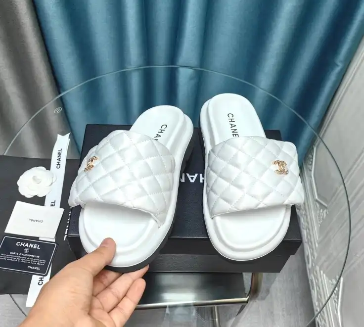 hype Chanel Slippers