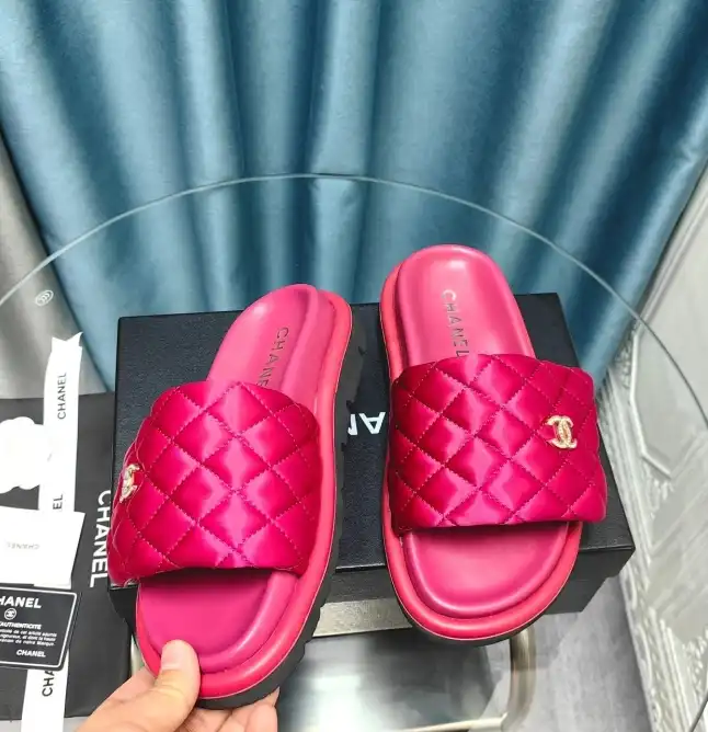 hype Chanel Slippers