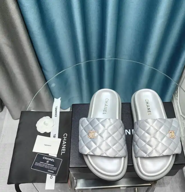 hype Chanel Slippers