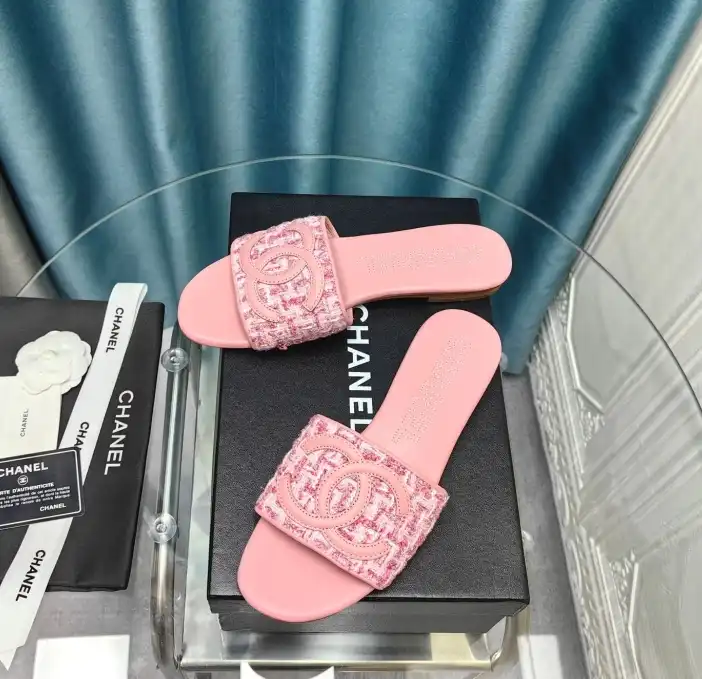 hype Chanel Slippers