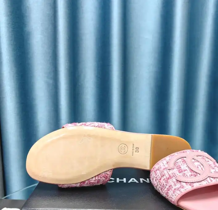 hype Chanel Slippers