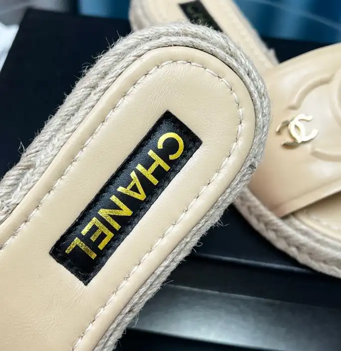 hype Chanel Slippers