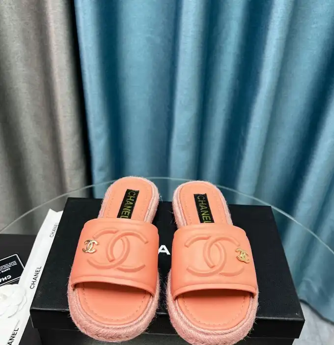 hype Chanel Slippers