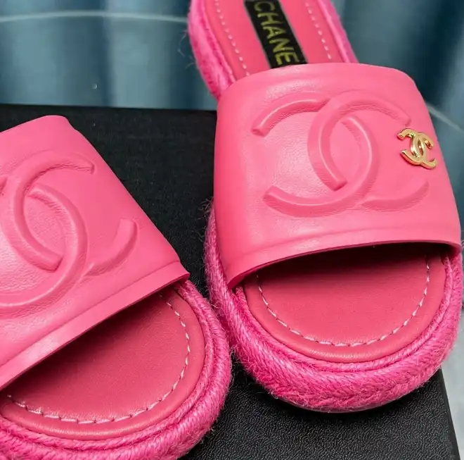 hype Chanel Slippers