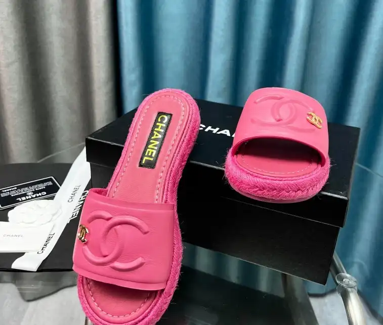 hype Chanel Slippers