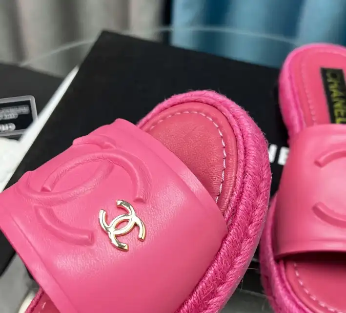 hype Chanel Slippers