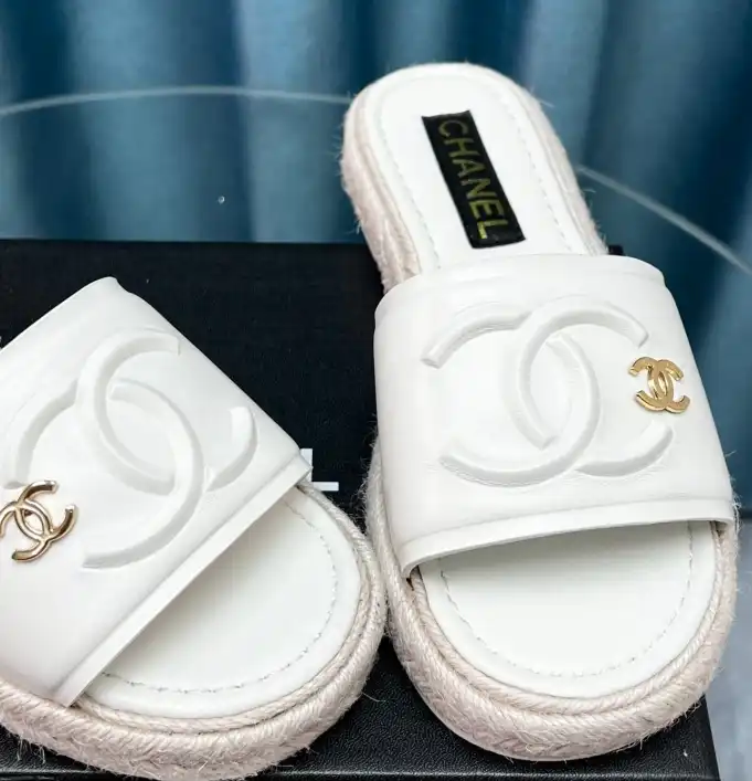 hype Chanel Slippers