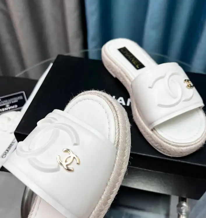 hype Chanel Slippers