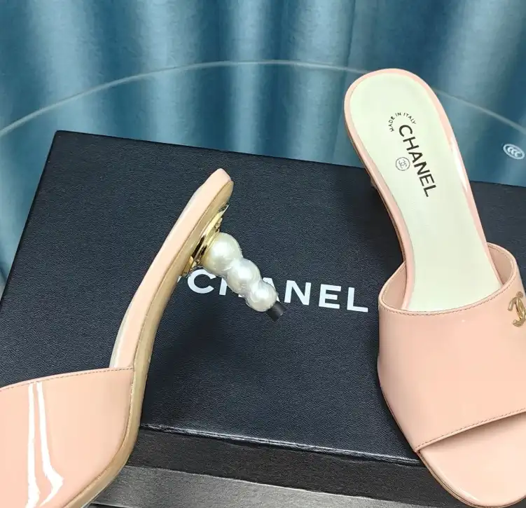 hype Chanel Sandals