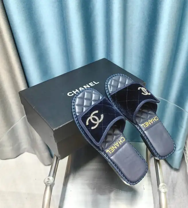 hype Chanel Slippers