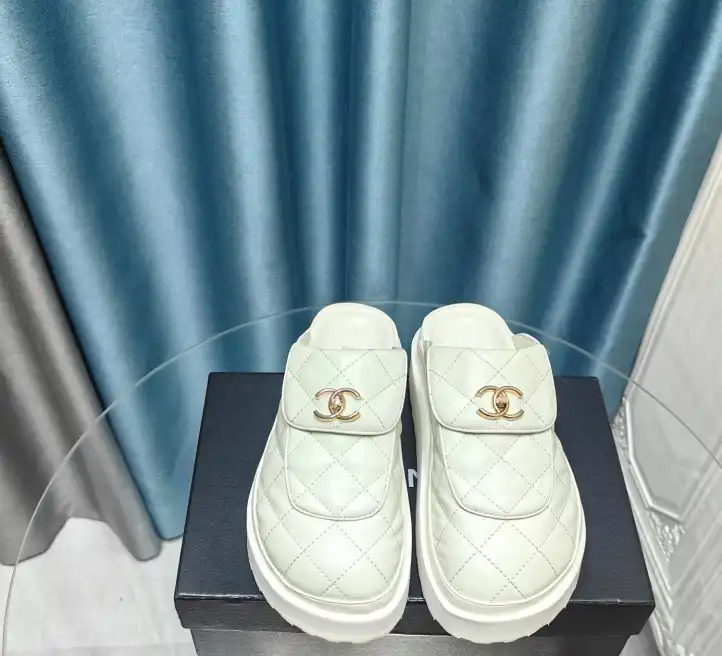 hype Chanel Slippers