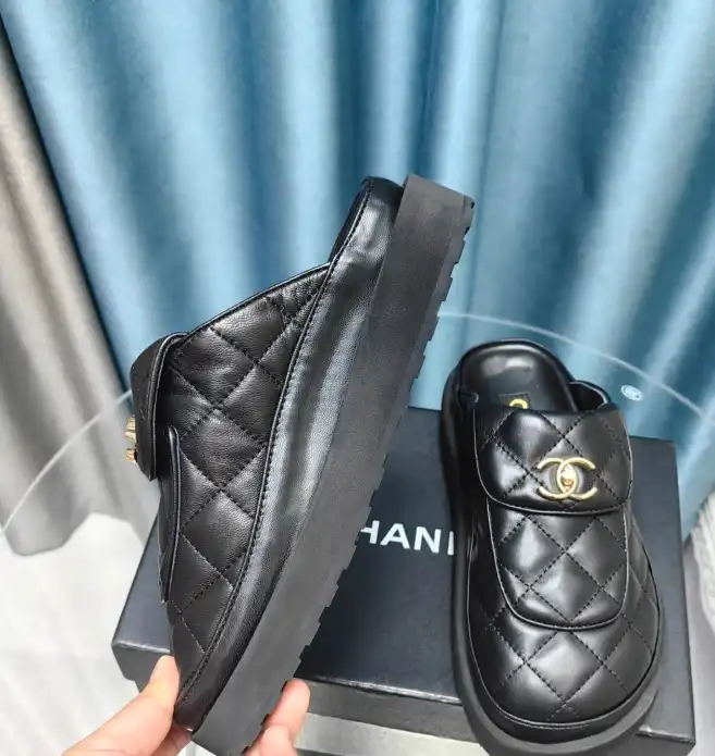 hype Chanel Slippers