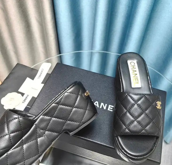 hype Chanel Sandals