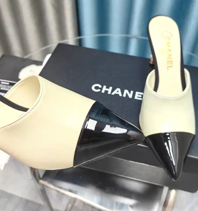 hype Chanel High Heels