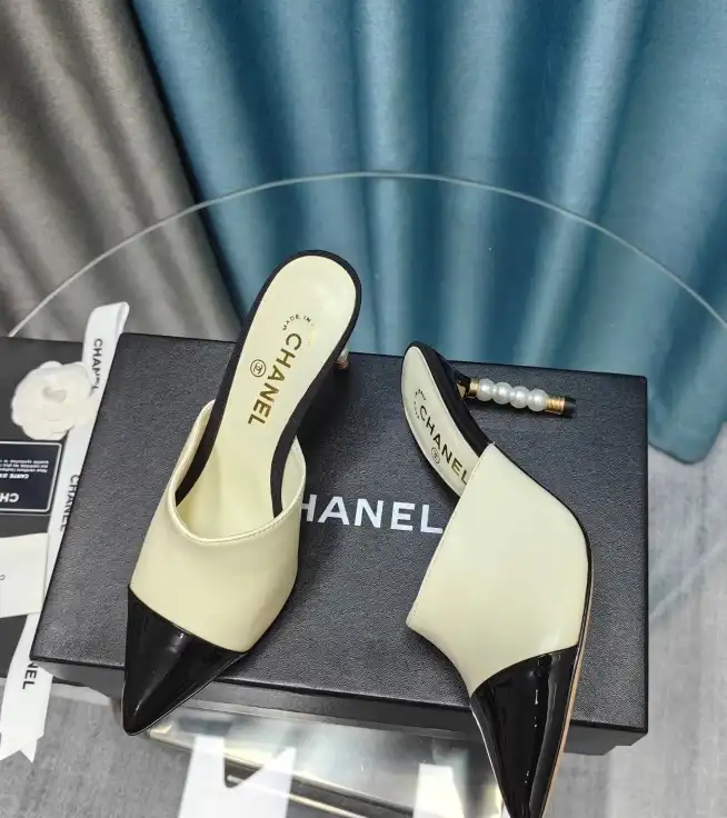 hype Chanel High Heels