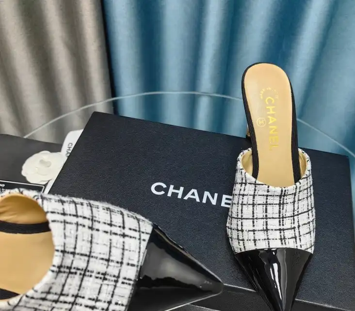 hype Chanel High Heels