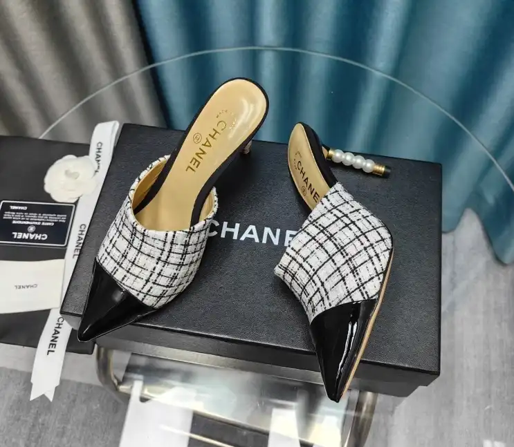 hype Chanel High Heels